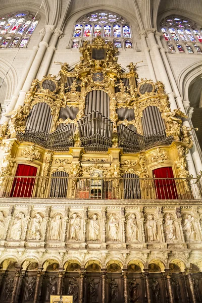 Interieur van de kathedraal toledo — Stockfoto