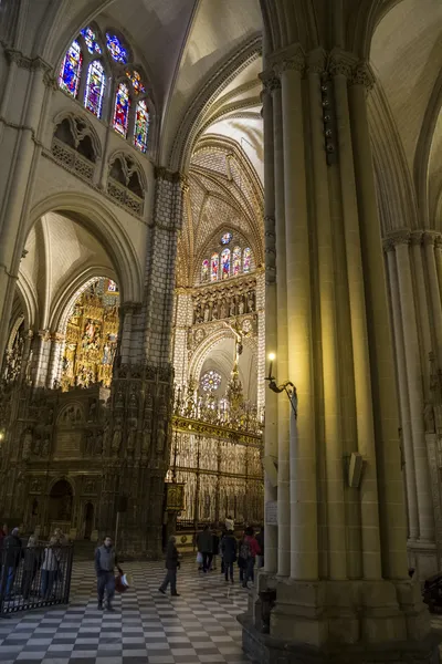 Interieur van de kathedraal toledo — Stockfoto