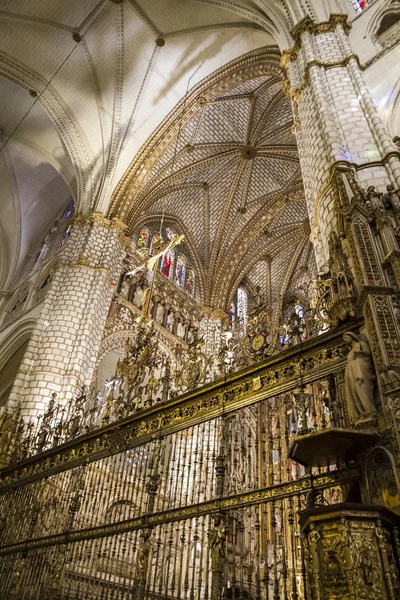 Interieur van de kathedraal toledo — Stockfoto