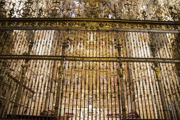 Interno della Cattedrale di Toledo — Foto Stock