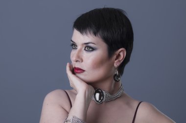 zarif seksi esmer