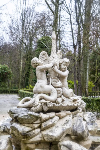 Brunnen des Palastes von aranjuez — Stockfoto