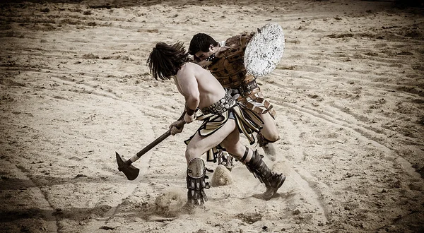 Gladiatori che combattono — Foto Stock