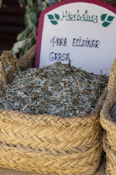 Wicker baskets medicinal herbs — Stock Photo, Image