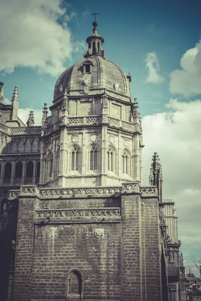 Fachada Catedral de Toledo, iglesia española —  Fotos de Stock