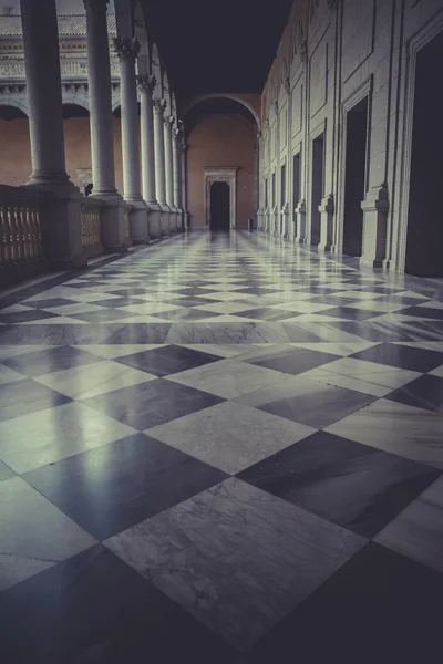 Suelo de mármol, Palacio interior —  Fotos de Stock