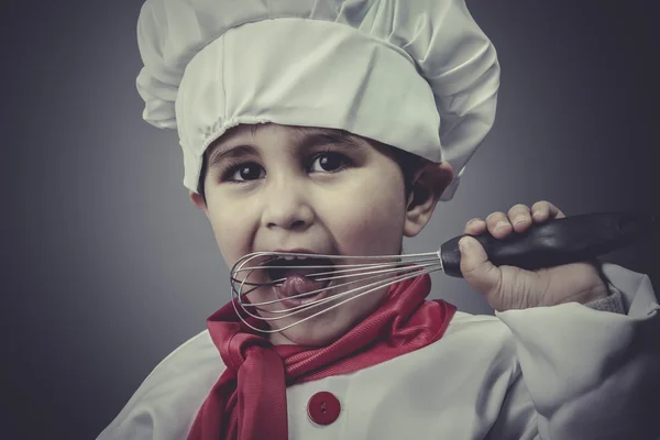 Niño vestido divertido chef —  Fotos de Stock