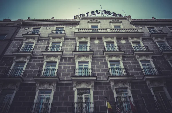 Banco, Imagen de la ciudad de Madrid — Foto de Stock