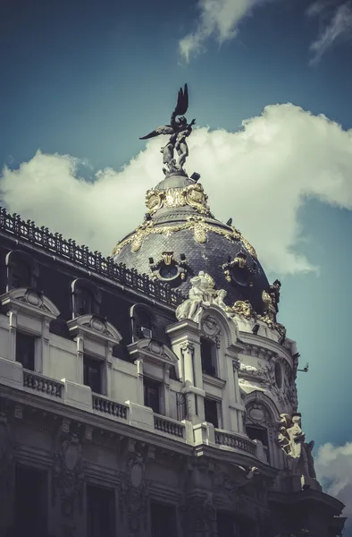 Bank, beeld van de stad van madrid — Stockfoto