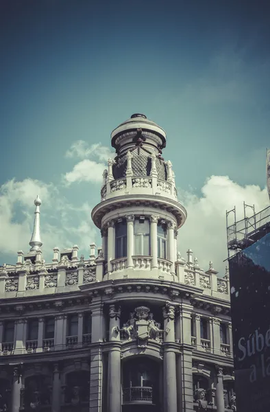 Bank, beeld van de stad van madrid — Stockfoto