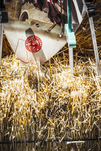 Ručně vyráběné dřevěné meče — Stock fotografie