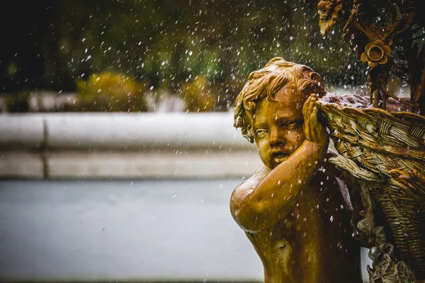 Ornamentale Brunnen des Palastes von aranjuez — Stockfoto