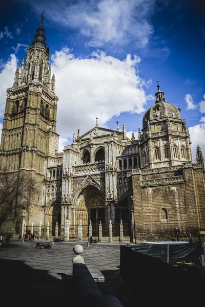 Majestätiska katedralen av toledo — Stockfoto