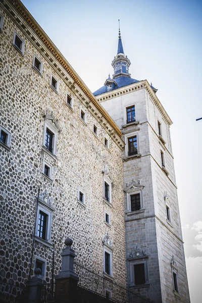 Toledo alcazar kale — Stok fotoğraf