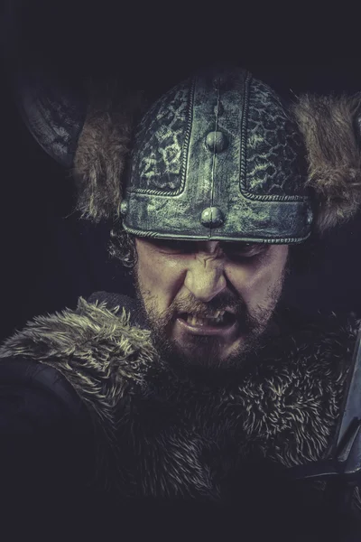 Viking warrior with a huge sword — Stock Photo, Image