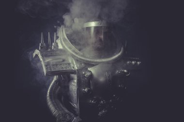 Spaceman gümüş zırh