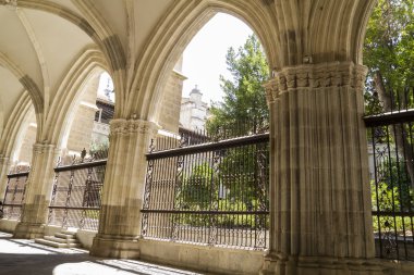 Cloister toledo Katedrali