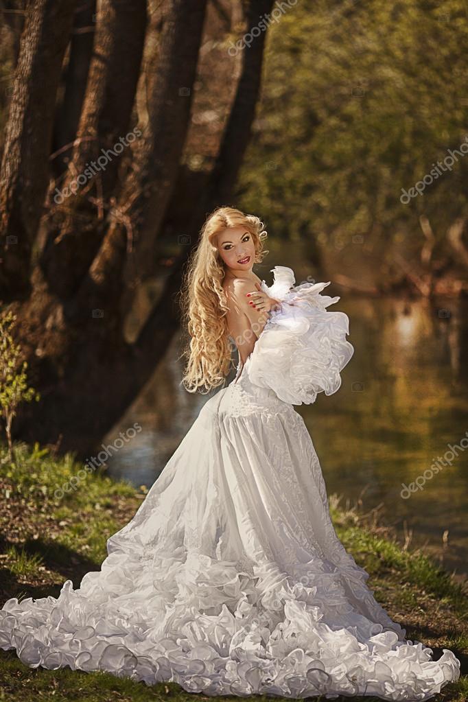 bride in white