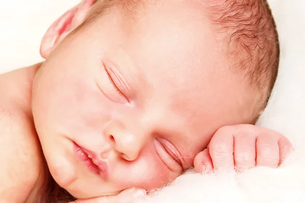 Bebé recién nacido.Madre y su bebé recién nacido.Concepto de maternidad . — Foto de Stock