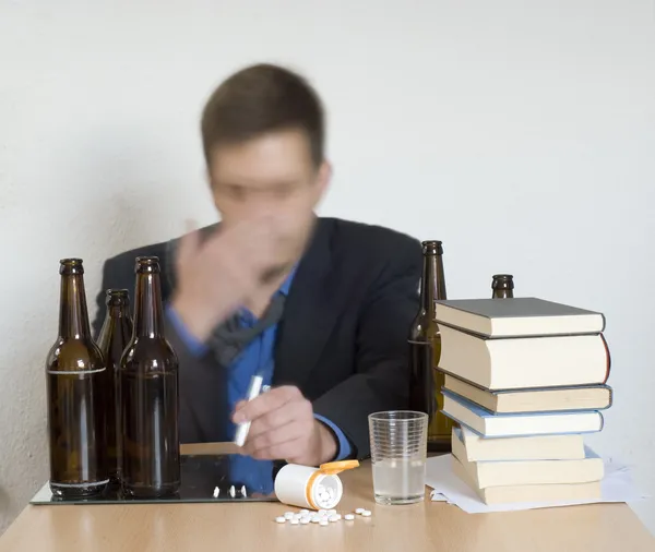 Bier, pillen en cocaïne — Stockfoto