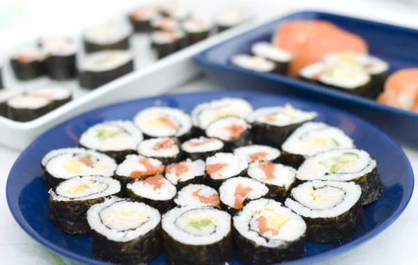 Sushi - japansk traditionelt køkken - Stock-foto