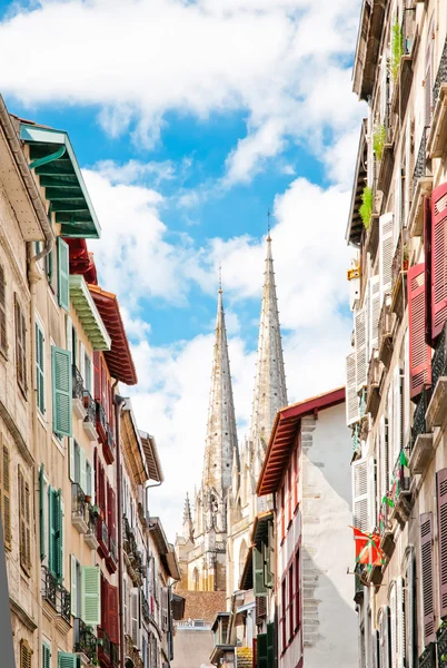 Buildings in Bayonne, France — Stock Photo, Image
