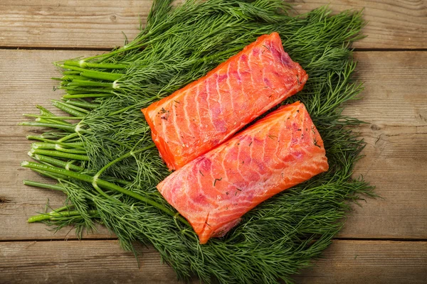 Gravad lax on the greenery — Stock Photo, Image