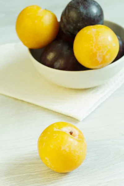 Mirabelle - prune jaune — Photo