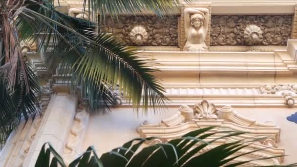 Arsitektur kebangunan kolonial Spanyol, baroque atau rococo, Balboa Park, San Diego — Stok Video