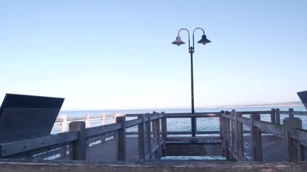 Waterfront boardwalk, Monterey California. Beachfront promenade Cannery Row — Stock Video