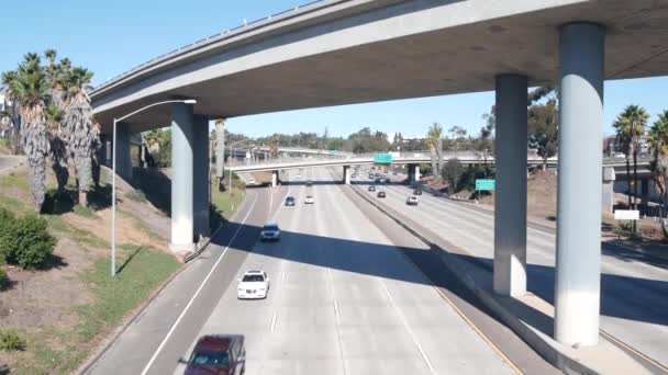 Highway road interchange or intersection, freeway overpass bridge. Crossroad USA — Stock Video