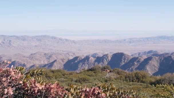 Montanhas e colinas, vale do deserto, deserto da Califórnia, EUA caminhadas Mt Laguna. — Vídeo de Stock