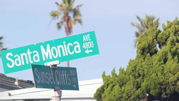 Santa Monica street road sign, California city, USA. Tourist resort, palm trees — Stock Photo, Image