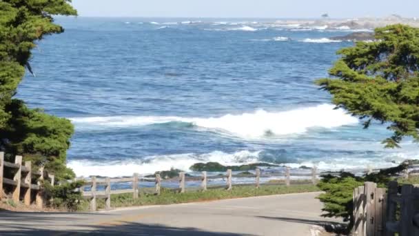 Meilen Fahrt Landschaftlich Reizvolle Straße Monterey Kalifornien Usa Ozean Meereswellen — Stockvideo