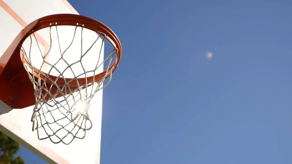 Basketball Court Outdoors Orange Hoop White Net Backboard Basket Ball — Stock Photo, Image