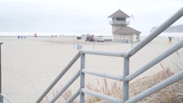 Support Sauveteur Cabane Tour Sauveteur Sécurité Surf Sur Plage Californie — Video