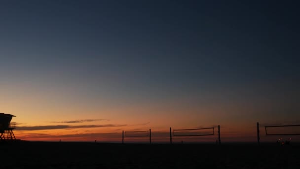 Silueta Volejbalové Sítě Pláži Při Západu Slunce Kalifornské Pobřeží Usa — Stock video
