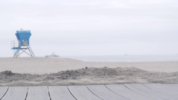 Rettungsschwimmerstand Oder Rettungsschwimmturmhütte Surfsicherheit Kalifornischen Strand Usa Rettungsstation Küstenretter Wachturm — Stockvideo