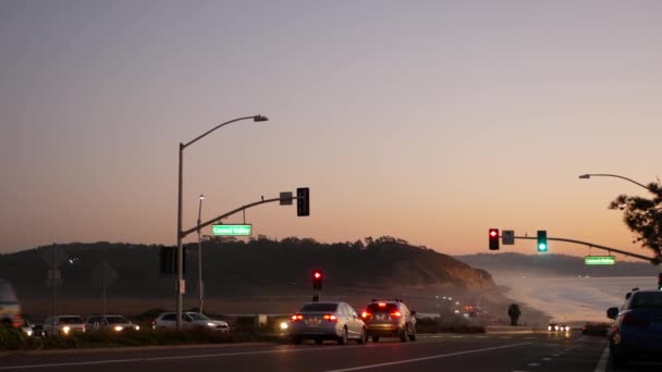 Semáforos Desenfocados Autopista Costa Pacífica Playa Estatal Torrey Pines Del — Vídeos de Stock