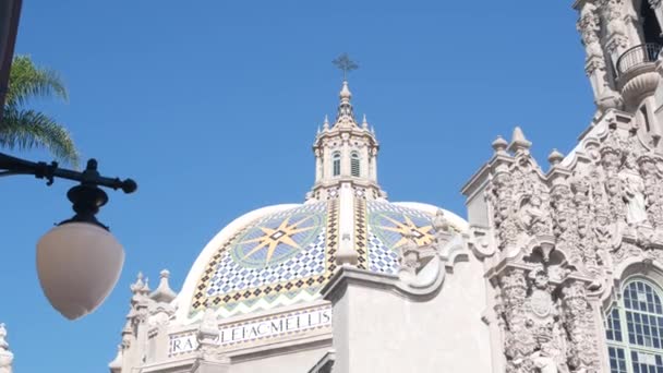 Испанская Архитектура Колониального Возрождения Бальбоа Парке Сан Диего Калифорния Сша — стоковое видео