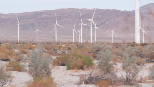 Molinos Viento Turbina Giratoria Parque Eólico Planta Energía Generadores Alternativos — Vídeo de stock