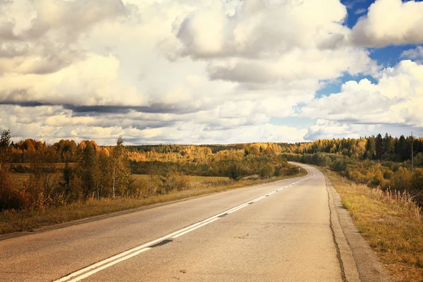 Strada autunnale — Foto Stock