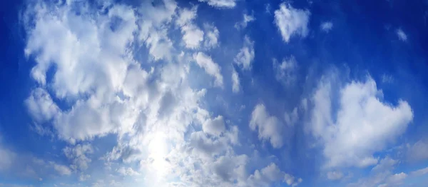 Blue sky background with tiny clouds — Stock Photo, Image