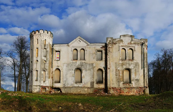 Gebäude zerstört — Stockfoto