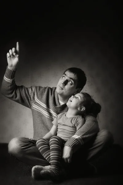 Padre con una familia hija joven, padre — Foto de Stock