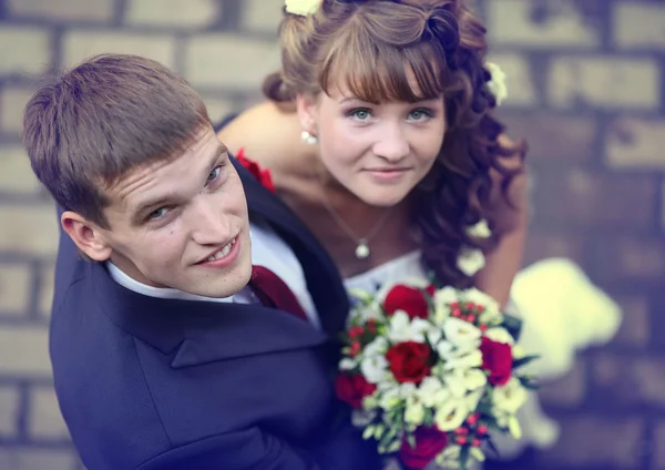 Baile de la novia y el novio en la boda —  Fotos de Stock
