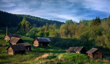 Yaz aylarında köy evi