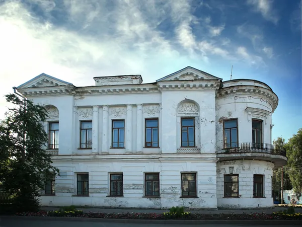 Ancien propriétaire de maison de maître — Photo