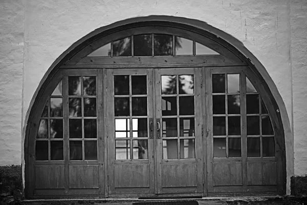 Entrance arch door — Stock Photo, Image