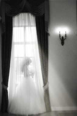 Beyaz bir elbise bir düğünde gelin